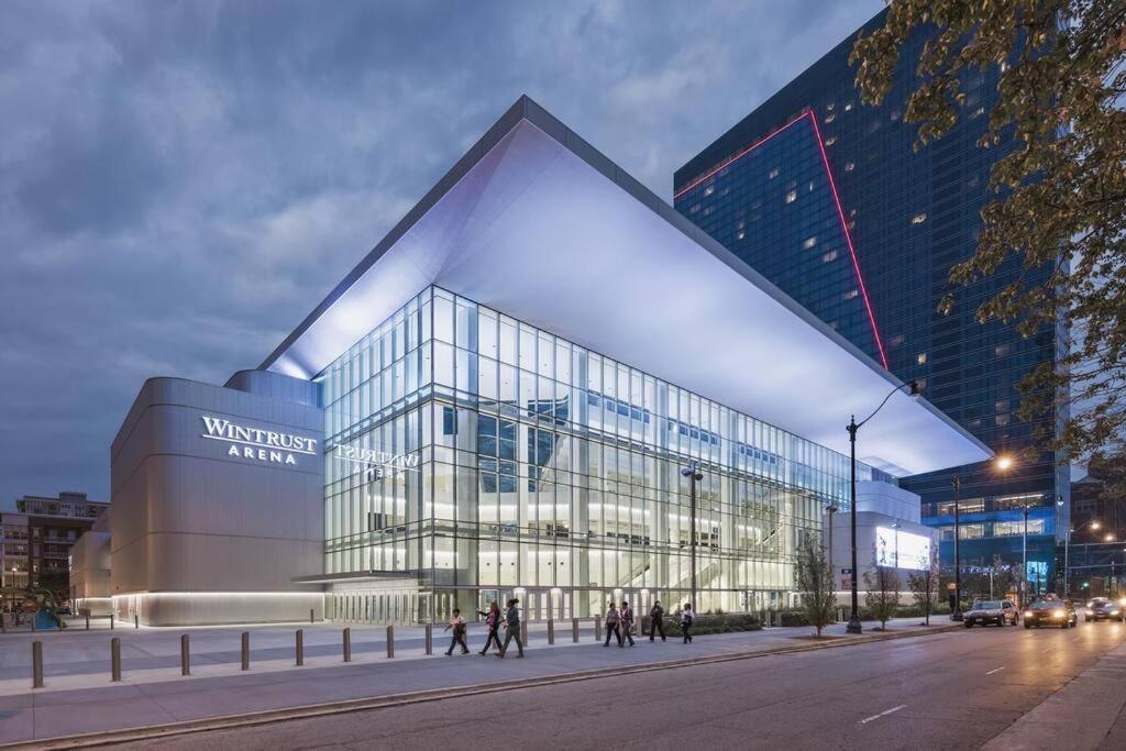 Spacious 2Br Vacation Rental With City View, Optional Parking And Gym Near Mccormick Place & Downtown Chicago Attractions Luaran gambar