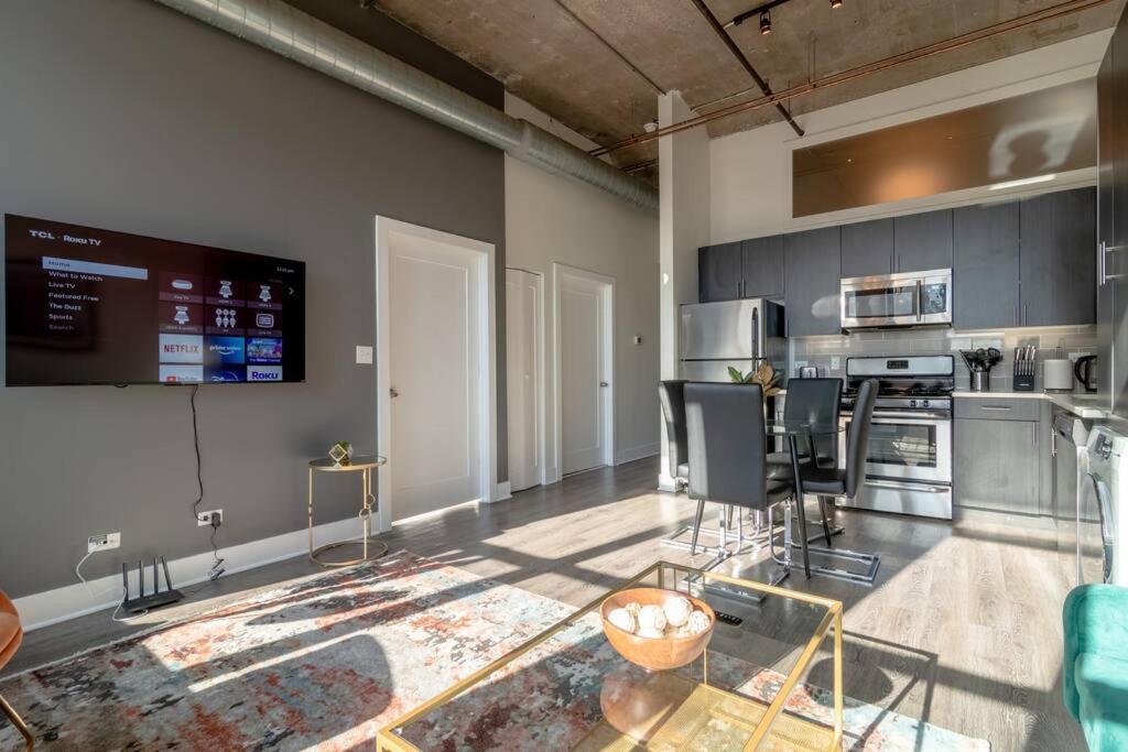 Spacious 2Br Vacation Rental With City View, Optional Parking And Gym Near Mccormick Place & Downtown Chicago Attractions Luaran gambar